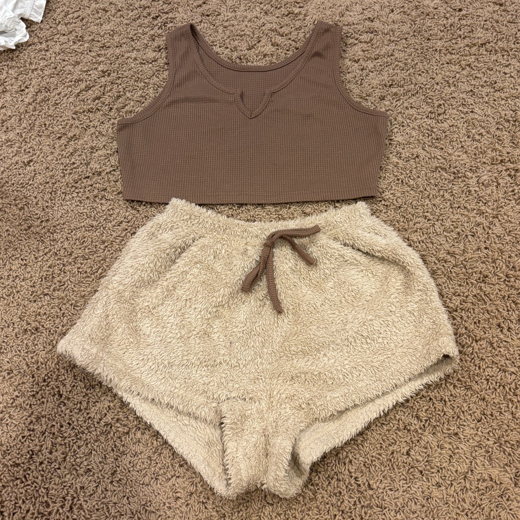 Super Comfortable Pj Set (Shorts And Tank)
